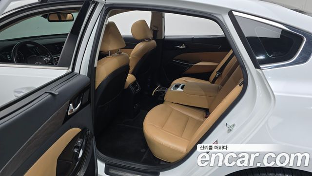 Kia K7 2020 — photo 17