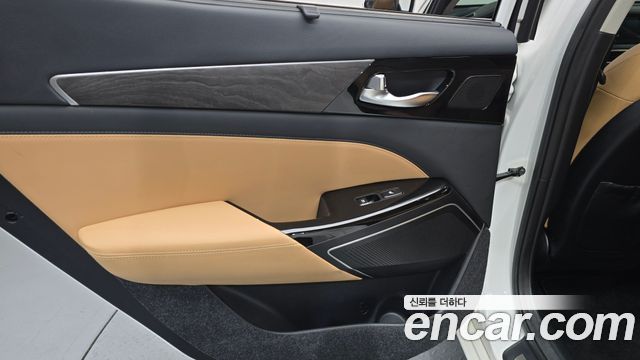 Kia K7 2020 — photo 15