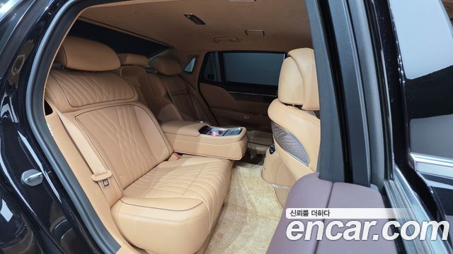 Genesis G90 2023 — photo 18