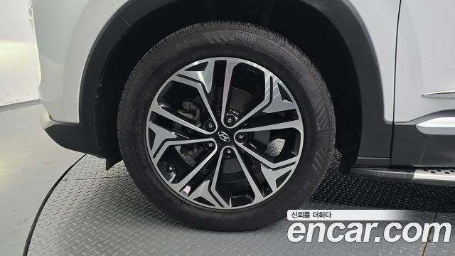 Hyundai Santafe 2020 — photo 5