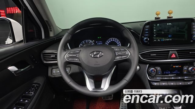 Hyundai Santafe 2020 — photo 12