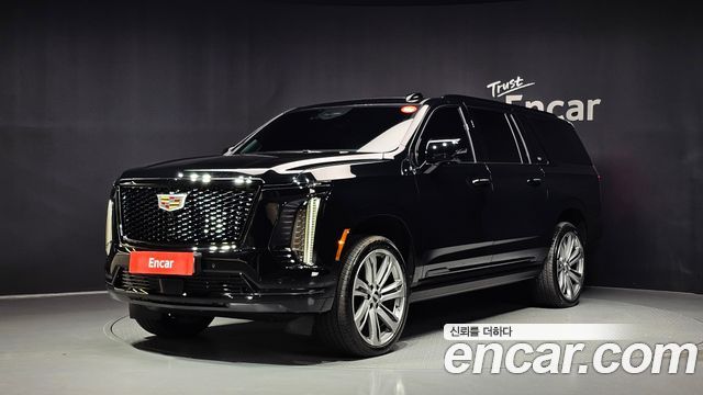 Cadillac Escalade 2025 — photo 1