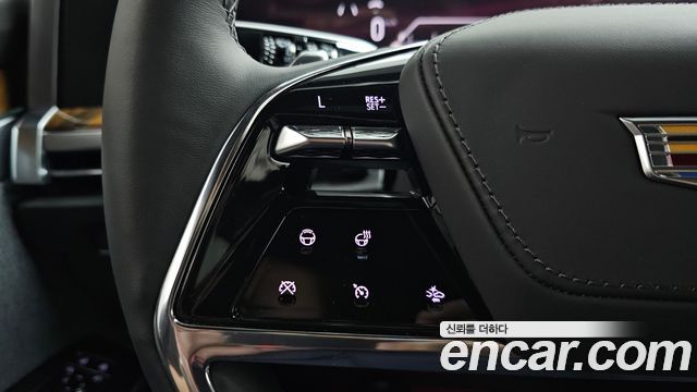 Cadillac Escalade 2025 — photo 16