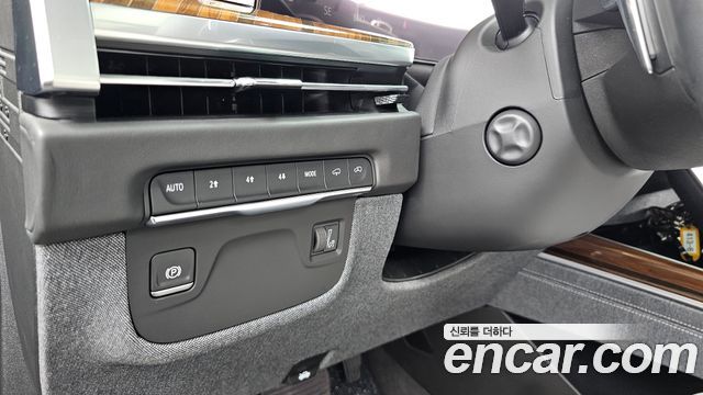 Cadillac Escalade 2025 — photo 27