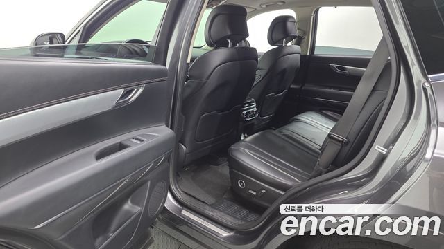 Genesis GV80 2020 — photo 17