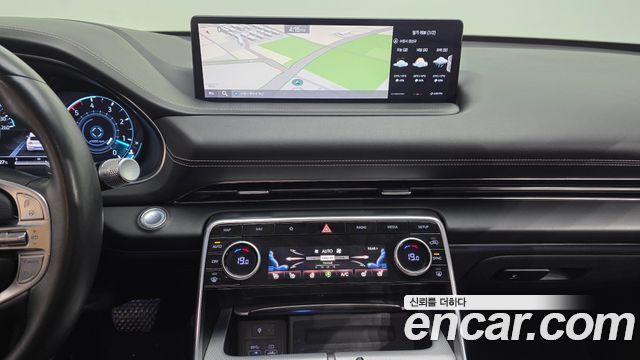 Genesis GV80 2020 — photo 19