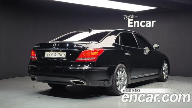 Hyundai Equus 2012 — photo 2