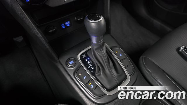 Hyundai Kona 2018 — photo 12