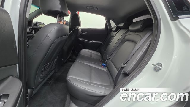 Hyundai Kona 2018 — photo 18