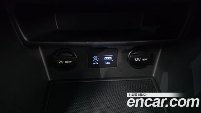 Hyundai Kona 2018 — photo 19