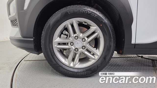Hyundai Kona 2018 — photo 24