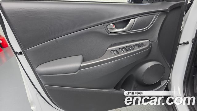 Hyundai Kona 2018 — photo 14