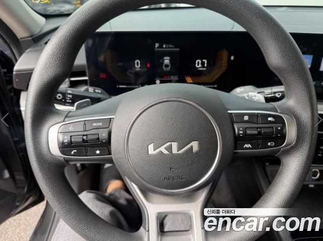Kia K5 2024 — photo 13