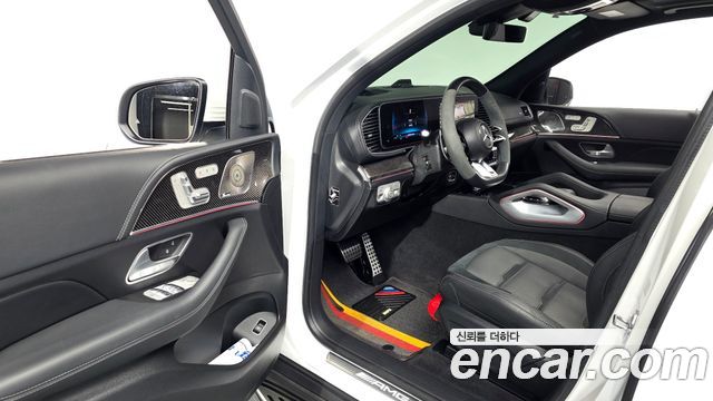 Mercedes-Benz GLE-Class 2025 — photo 13