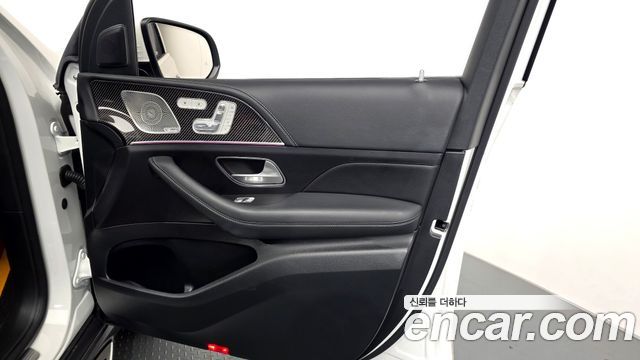Mercedes-Benz GLE-Class 2025 — photo 14