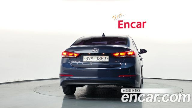 Hyundai AVANTE 2016 — photo 4