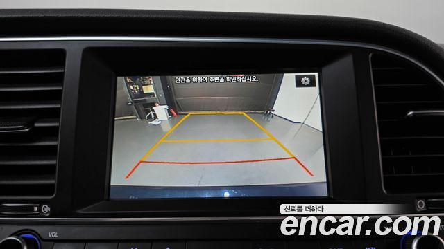 Hyundai AVANTE 2016 — photo 20