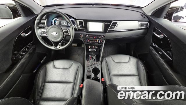 Kia Niro 2018 — photo 7
