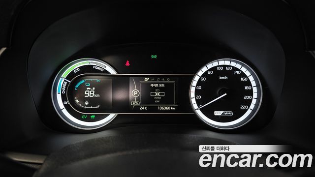 Kia Niro 2018 — photo 8