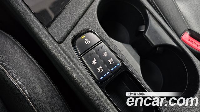 Kia Niro 2018 — photo 19