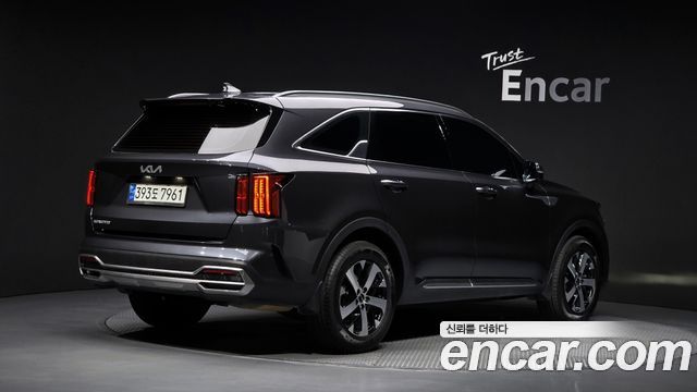Kia Sorento 2023 — photo 2