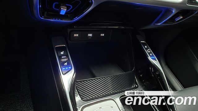 Kia Sorento 2023 — photo 24