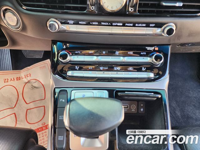 Genesis EQ900 2017 — photo 11