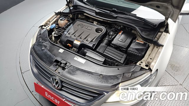 Volkswagen CC 2012 — photo 6