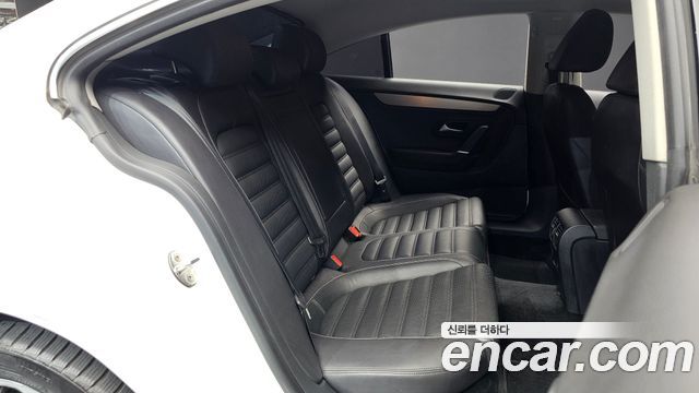 Volkswagen CC 2012 — photo 11