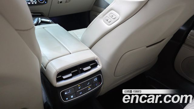 Genesis G80 2023 — photo 28