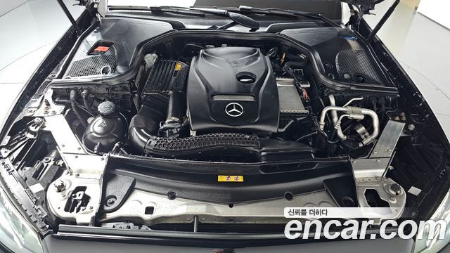 Mercedes-Benz E-Class 2019 — photo 6