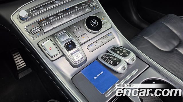 Hyundai Santafe 2021 — photo 9
