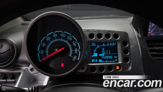 Chevrolet Korea Spark 2012 — photo 8