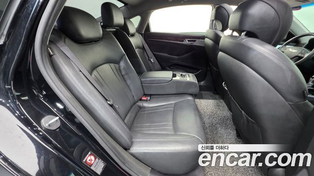 Hyundai Genesis 2016 — photo 20