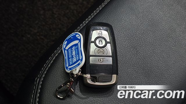 Ford Explorer 2020 — photo 18