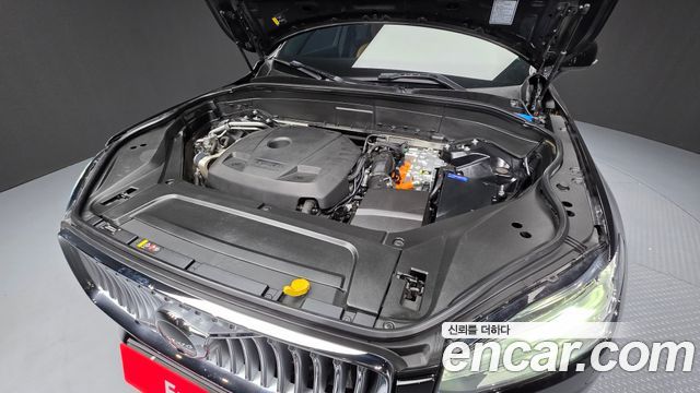 Volvo XC90 2022 — photo 6