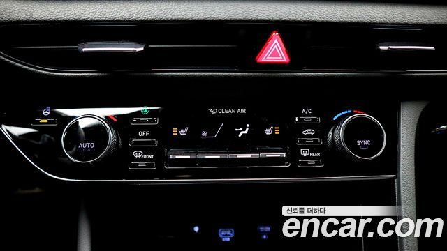 Hyundai Sonata 2022 — photo 14