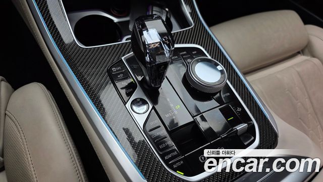 BMW X5 2022 — photo 10