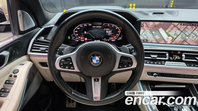 BMW X5 2022 — photo 14