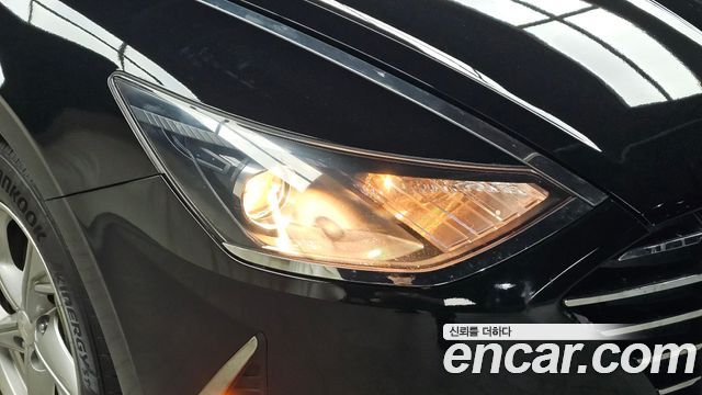 Hyundai Sonata 2022 — photo 8