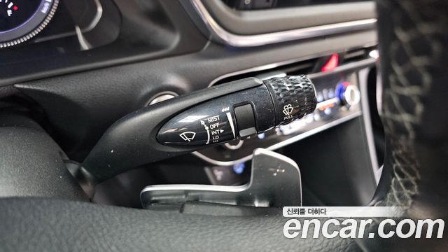 Hyundai Sonata 2022 — photo 29