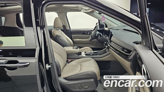 Kia Canival 2025 — photo 17