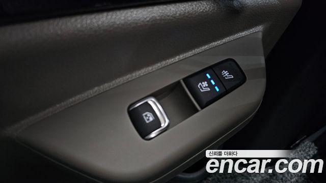 Kia Canival 2025 — photo 22
