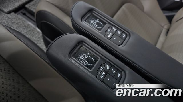 Kia Canival 2025 — photo 23
