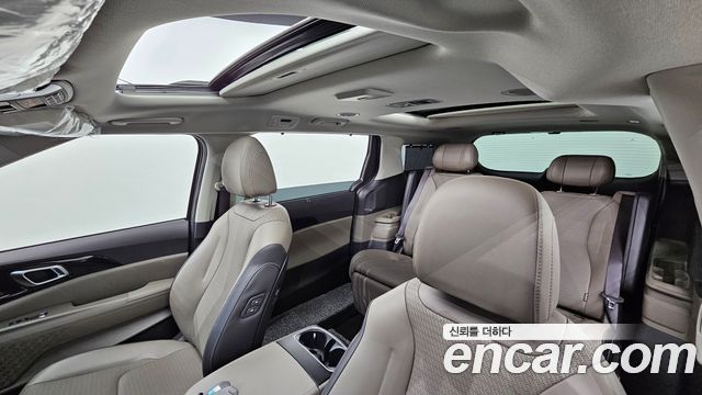 Kia Canival 2025 — photo 24