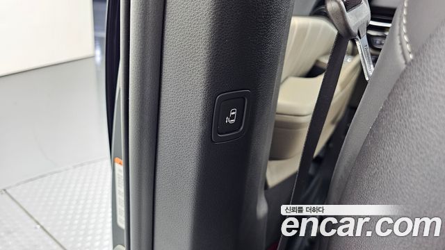 Kia Canival 2025 — photo 33