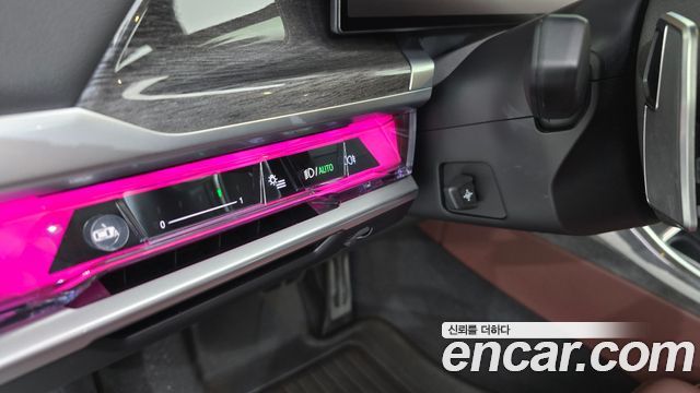 BMW i7 2025 — photo 27
