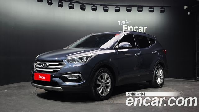 Hyundai Santafe 2018 — photo 1