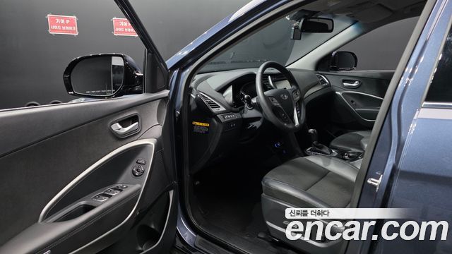 Hyundai Santafe 2018 — photo 10