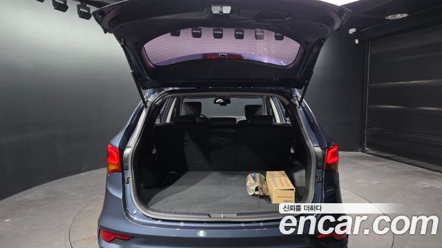Hyundai Santafe 2018 — photo 20